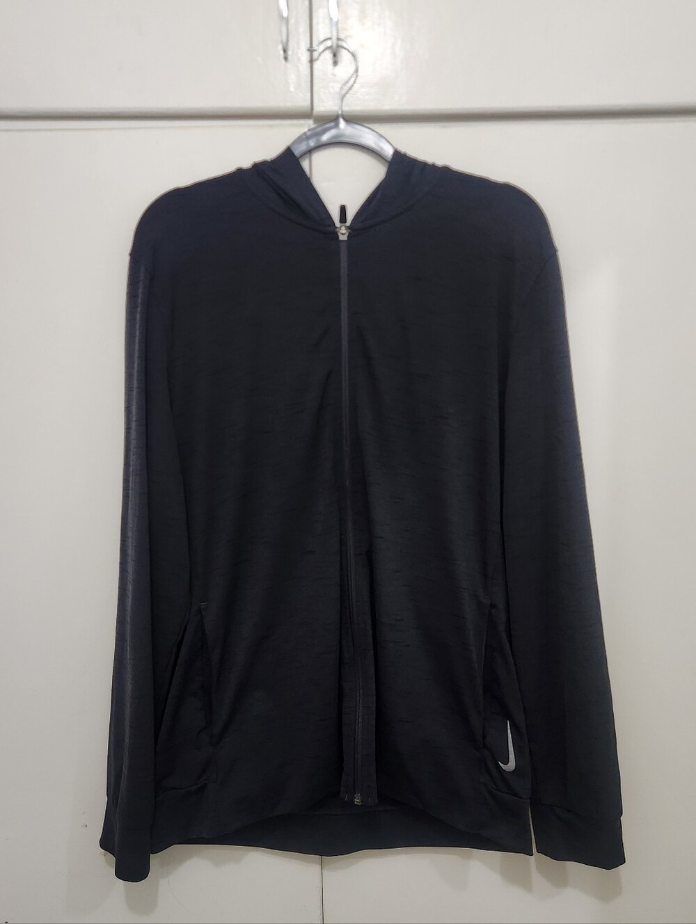 Nike Men's Black Full-Zip Hooded Sweater Size Large